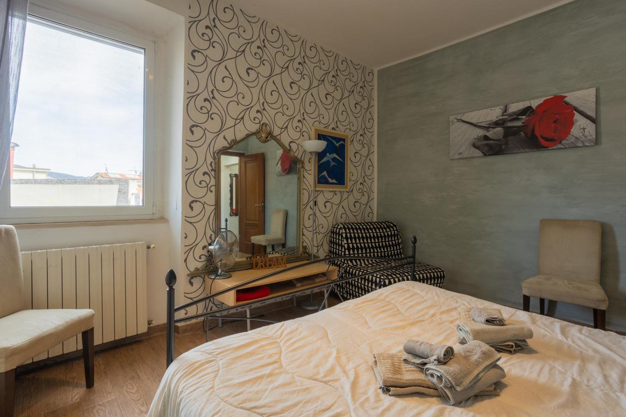 L'Originario Salviano Family Apartment ลีวอร์โน ภายนอก รูปภาพ